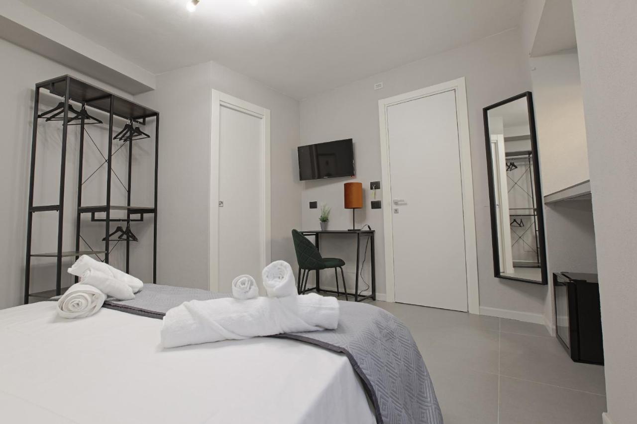 Chianu Pali - Guest Rooms Camera Агридженто Екстериор снимка