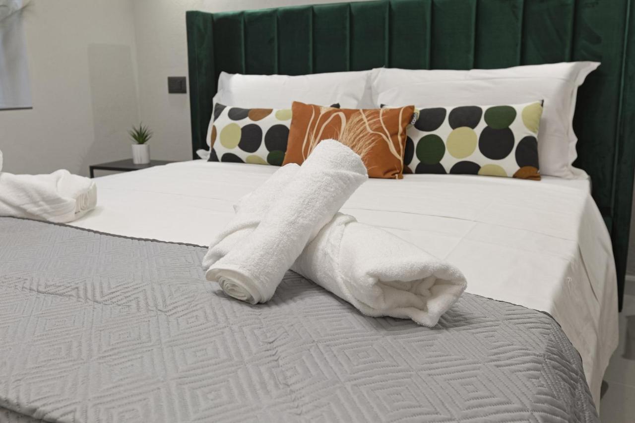 Chianu Pali - Guest Rooms Camera Агридженто Екстериор снимка